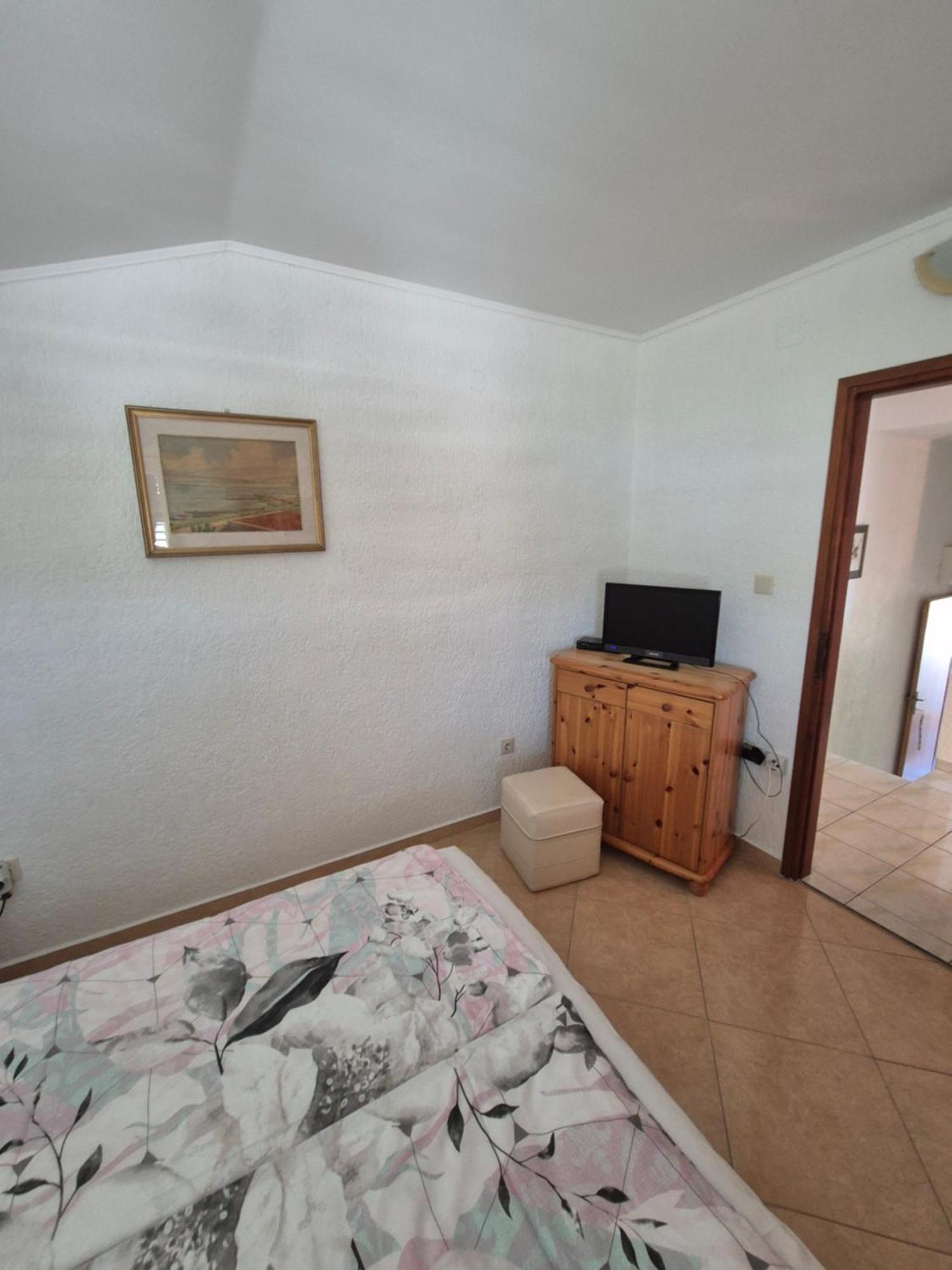 Apartmani Mira Supetarska Draga Room photo
